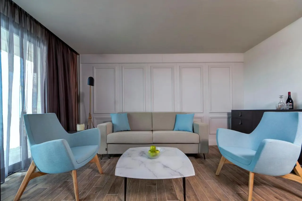 Land'S End, Boutique Hotel Sliema 4*,