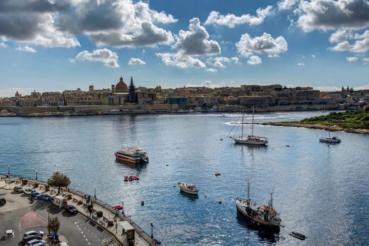 Land'S End, Boutique Hotel Sliema 4*,  Malta